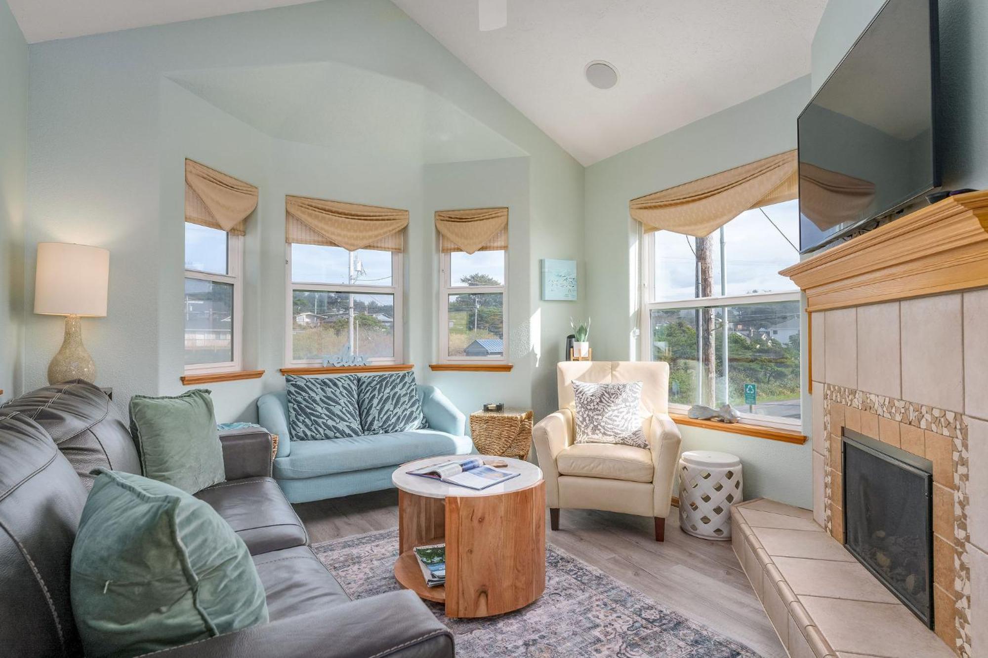 Steps From The Beach! Hottub, $1M Ocean View, Deck Waldport Exterior foto